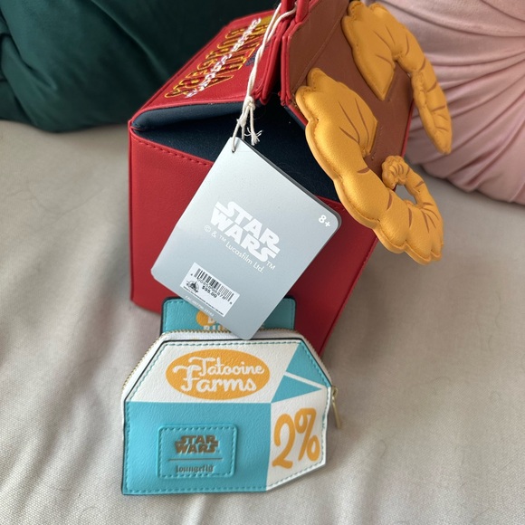 ๐ Star Wars Red Bantha Burgers Bag +FREE GIFT! - Picture 5 of 7